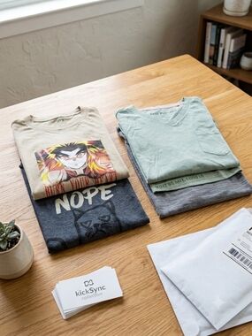 Men’s Graphic & Casual T-Shirt Bundle - Size S/M - Uniqlo, Tek Gear